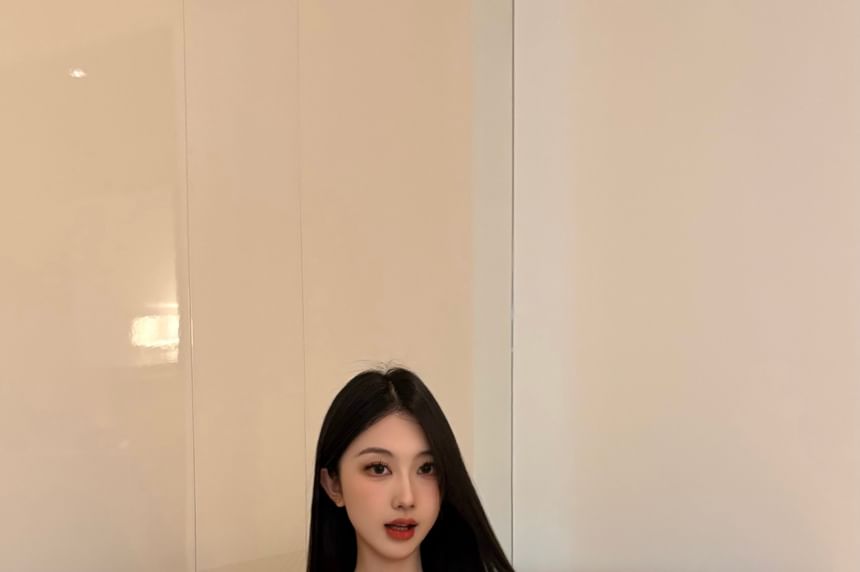 Round Neck Plain Tweed Crop Button Vest / High Waist Shorts