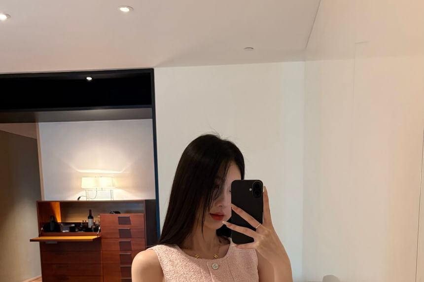 Round Neck Plain Tweed Crop Button Vest / High Waist Shorts