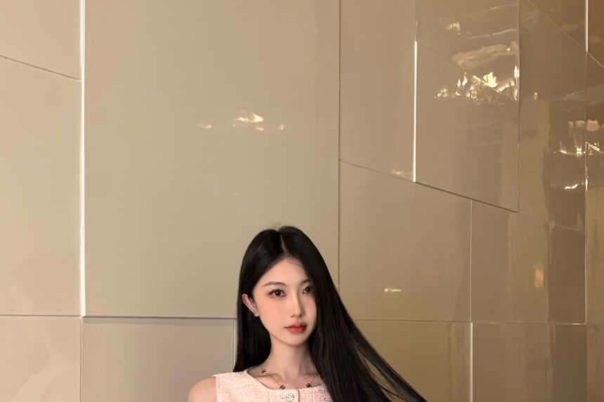 Round Neck Plain Tweed Crop Button Vest / High Waist Shorts