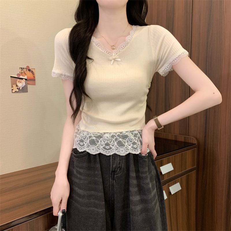 V-Neck Short Sleeve Lace Trim T-Shirt
