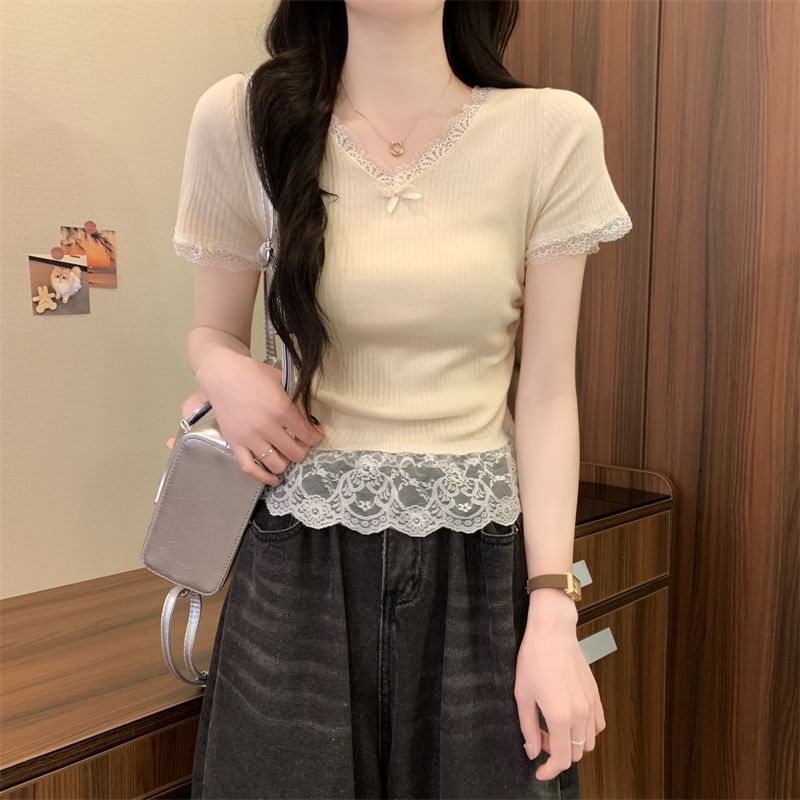 V-Neck Short Sleeve Lace Trim T-Shirt