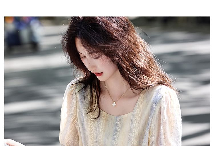 Short Sleeve Lace Peplum Blouse