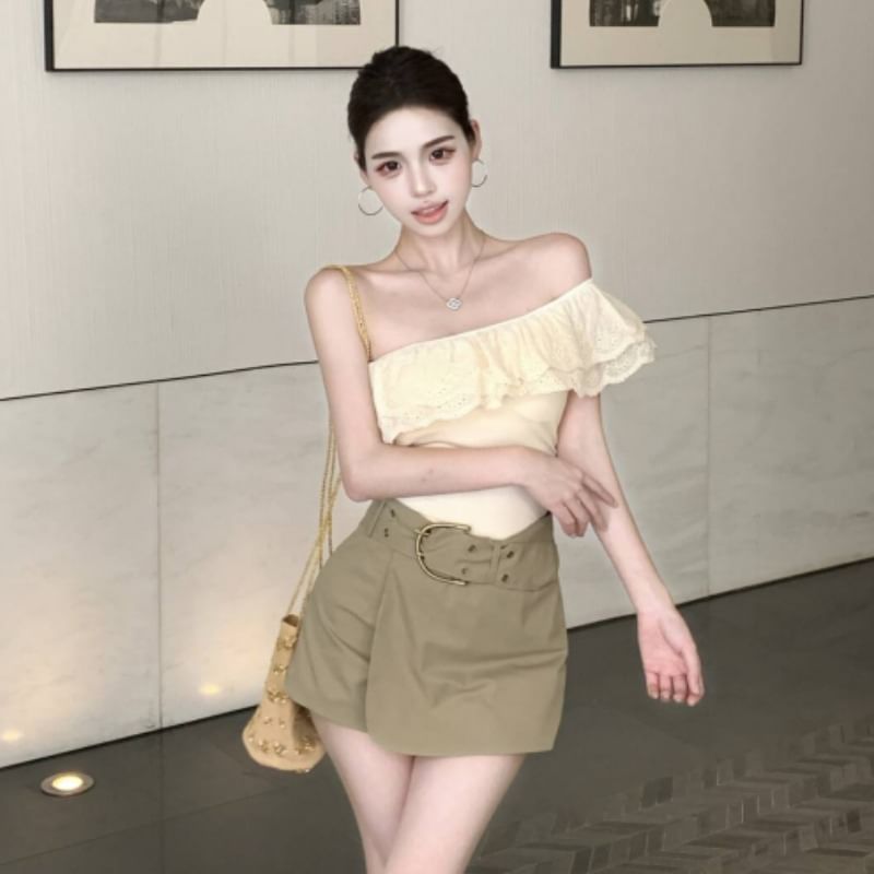 Cap-Sleeve One-Shoulder Lace Slim Fit Crop & High Waist Asymmetrical Mini Skort