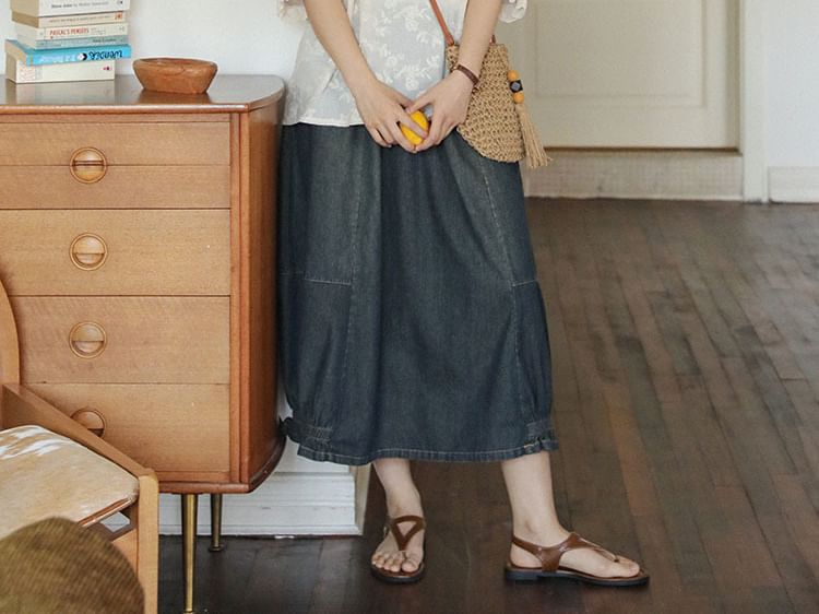Elbow-Sleeve Round Neck Lace Trim Blouse & High Rise Denim Midi Skirt