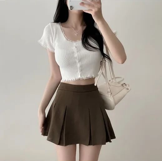 Scoop Neck Lace Ruffled Crop Top