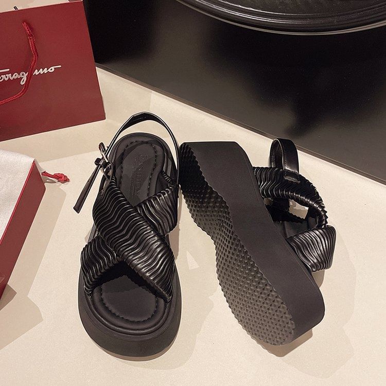 Sandals Criss Cross Platform