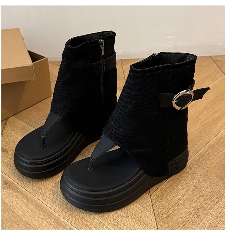 Boots Thong Platform Buckled