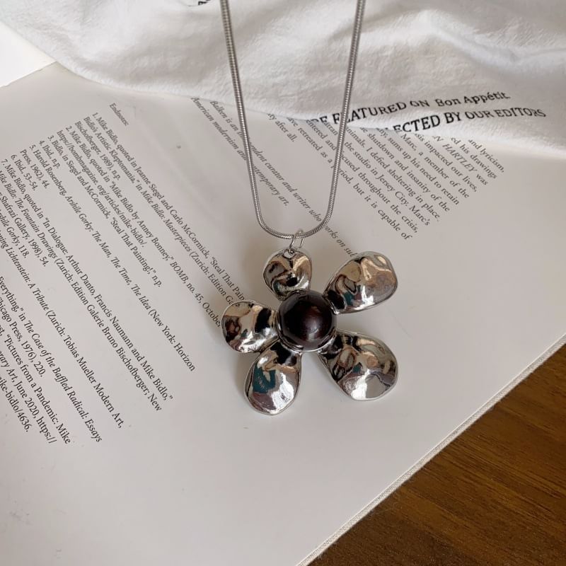 Chain Necklace Flower Statement Snake Pendant