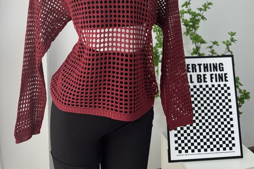 Knit Long-Sleeve Plain Neck Round Perforated Top