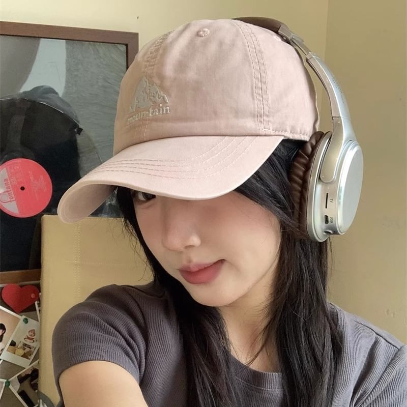 Mountain Embroidered Cap Baseball