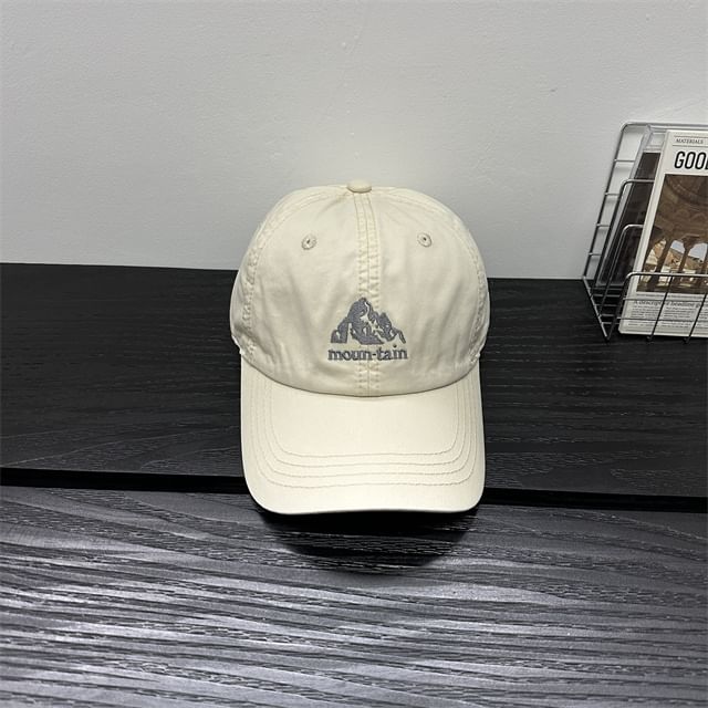 Mountain Embroidered Cap Baseball