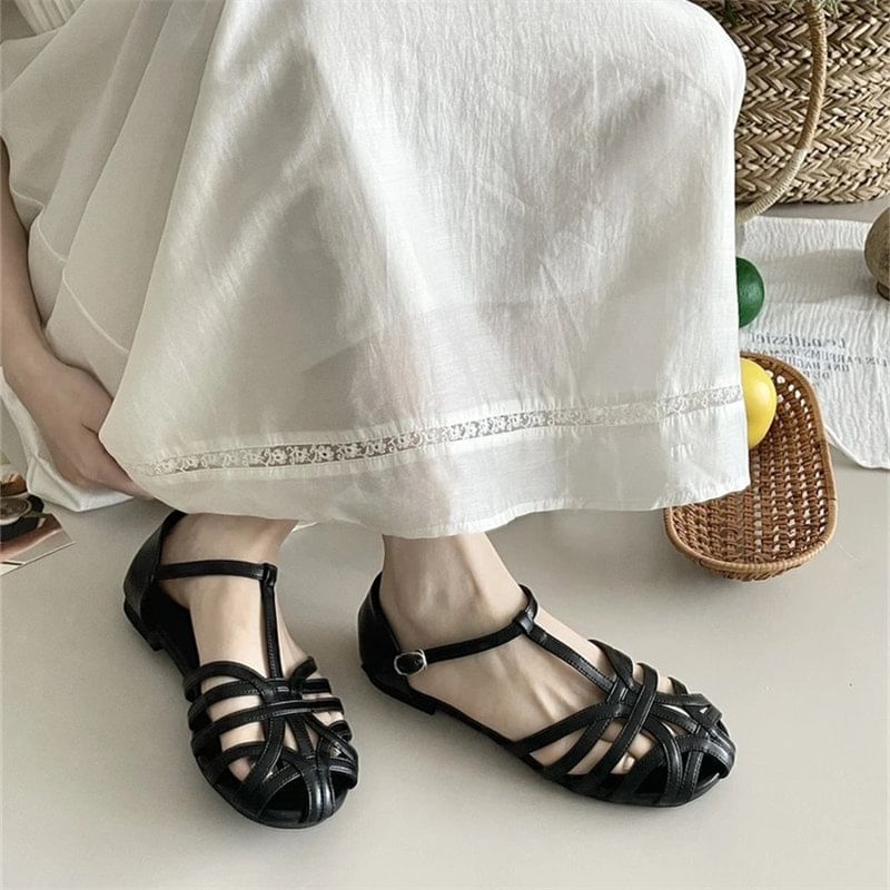 Plain Strappy Sandals
