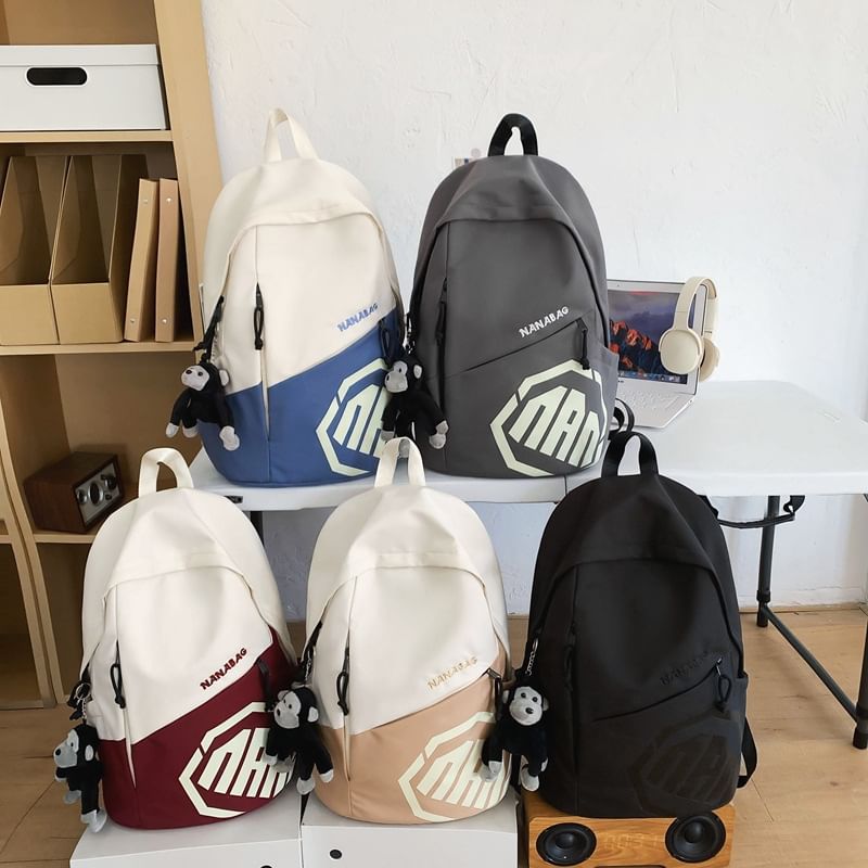 Set Bag / Charm Godzilla Lettering Backpack