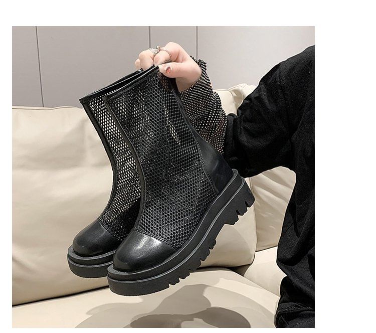 Plain Platform Short Mesh Boots