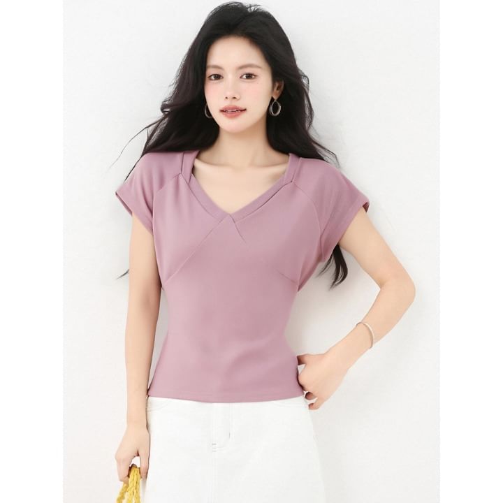 Plain Slim-Fit Cropped Tee, Cap-Sleeved V-Neck