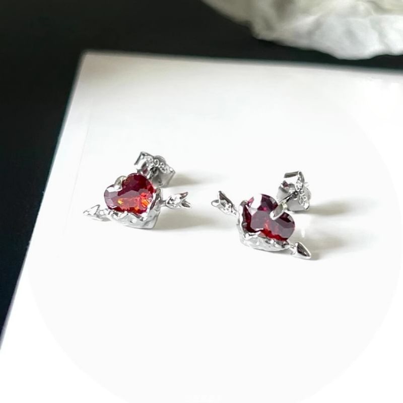Stud Heart Rhinestone Ear