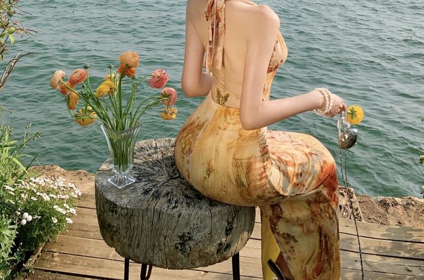 Tie Dye Sheath Dress with Halter Neck and Open Back - NoBrand