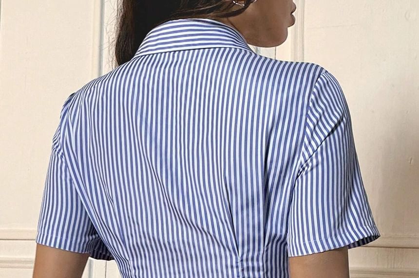 Checked Slim-Fit Short-Sleeved Shirt