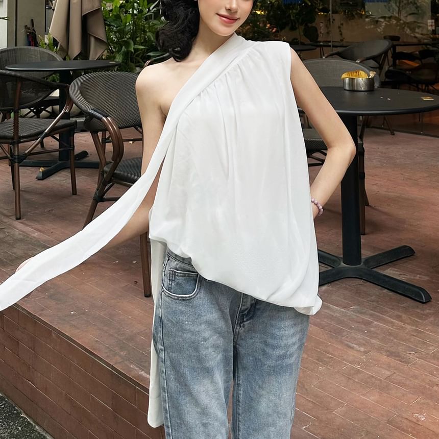 Plain One-Shoulder Relaxed-Fit Tank Top