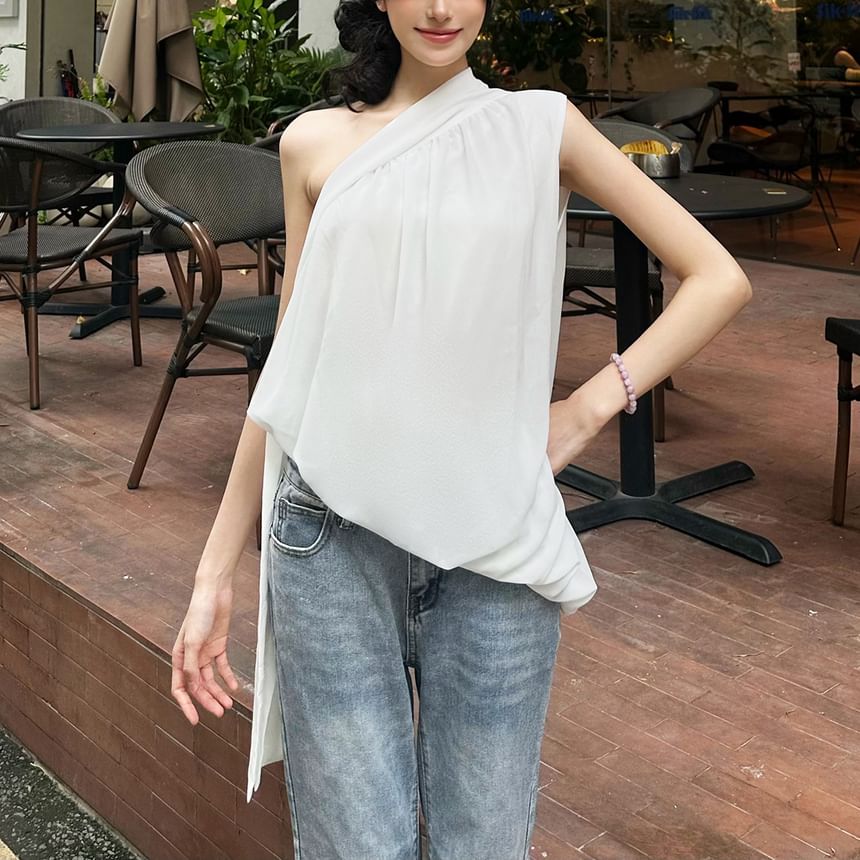 Plain One-Shoulder Relaxed-Fit Tank Top