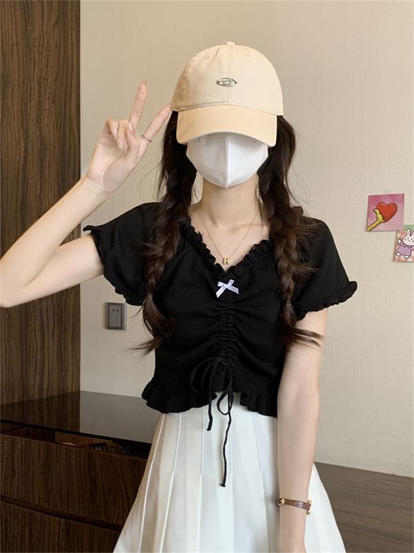 Plain Frill-Trimmed Ruched Drawstring V-Neck Cropped Tee