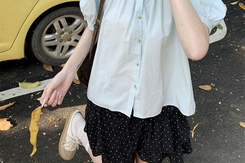 Lace-Trimmed Buttoned Puff-Sleeved Crewneck Cropped Blouse