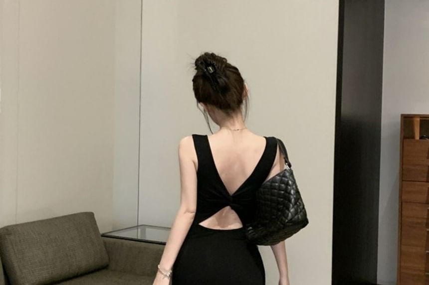Maxi Sleeveless Bowknot Backless Neckline Dress