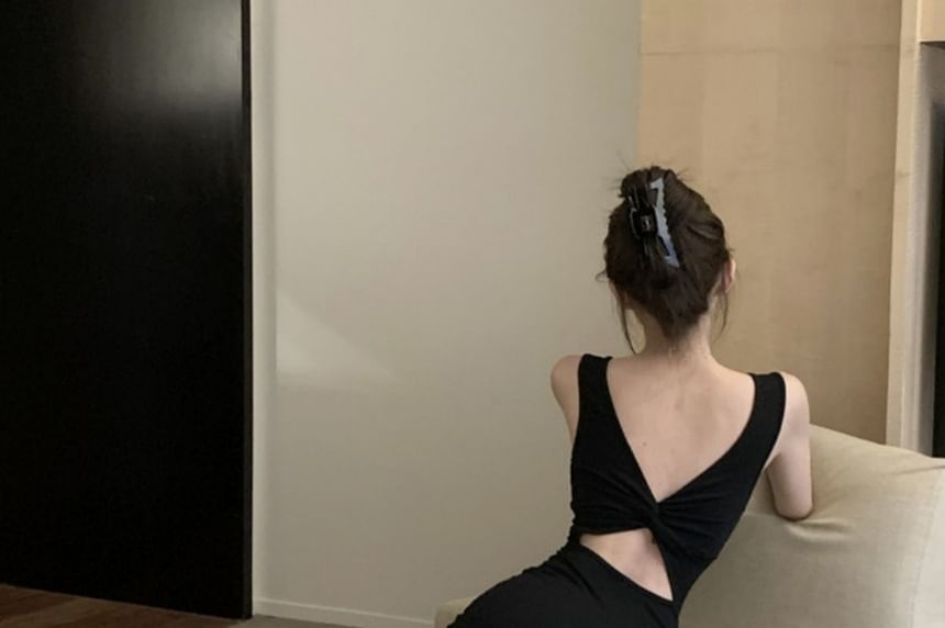 Maxi Sleeveless Bowknot Backless Neckline Dress