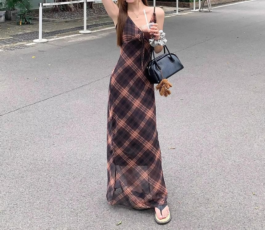 Print Maxi Plaid Dress Sleeveless V-Neck