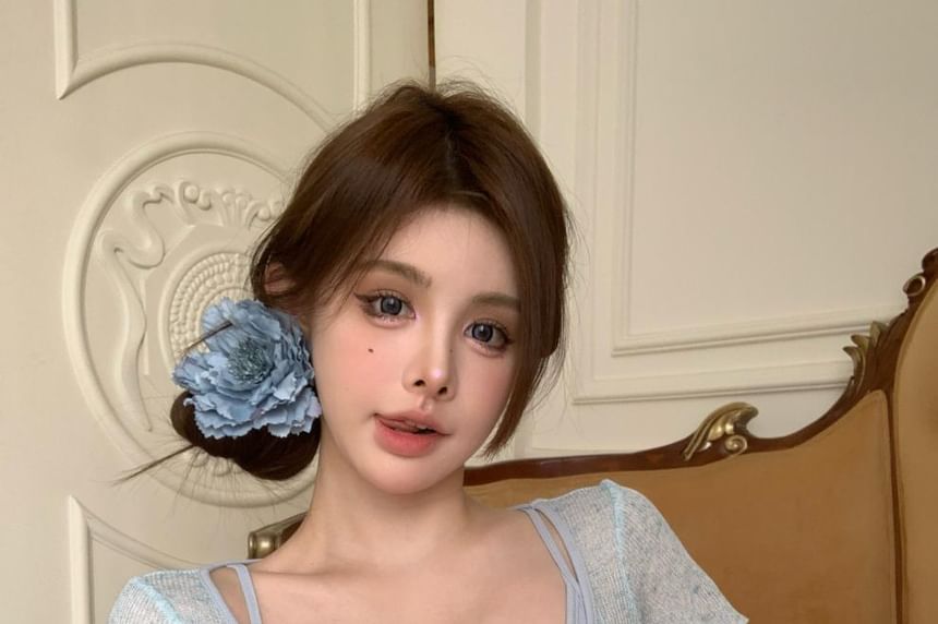 + Square Top Camisole Short-Sleeve Set: Neck