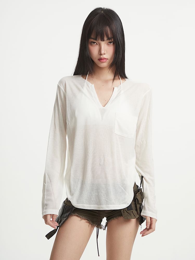Plain V-Neck Long-Sleeved Tee