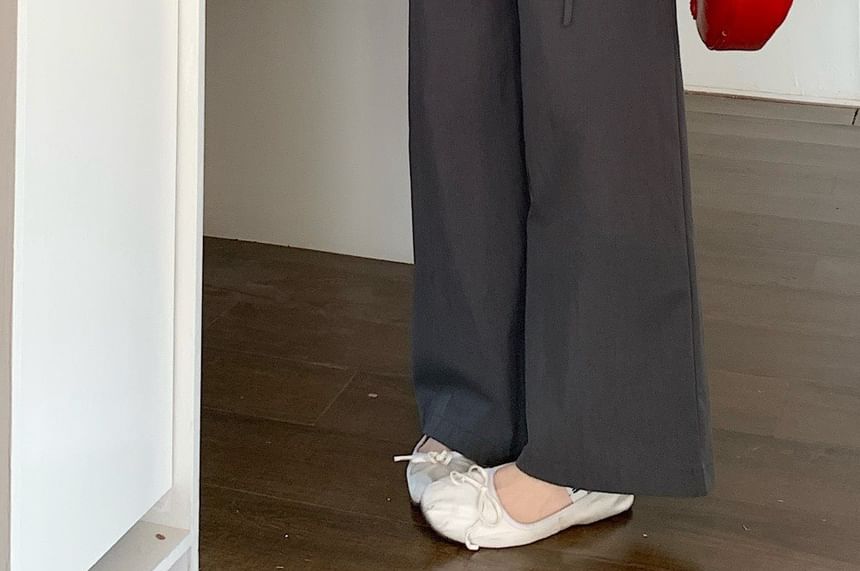 High Rise Overlay Wide Leg Cargo Pants