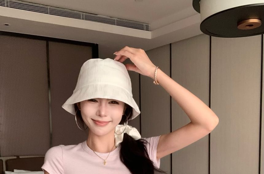 Striped Round-Neck Short-Sleeved Tee / Drawstring-Waist Wide-Leg Pants
