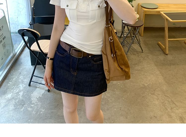 Slim-Fit V-Neck Short-Sleeved Polo Shirt with Pocket