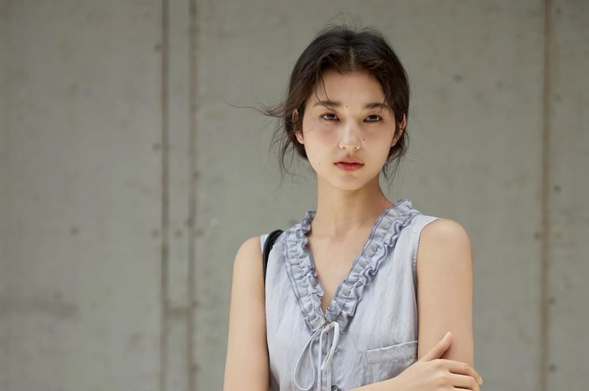 Plain Button-Up Frill-Trim V-Neck Sleeveless Blouse