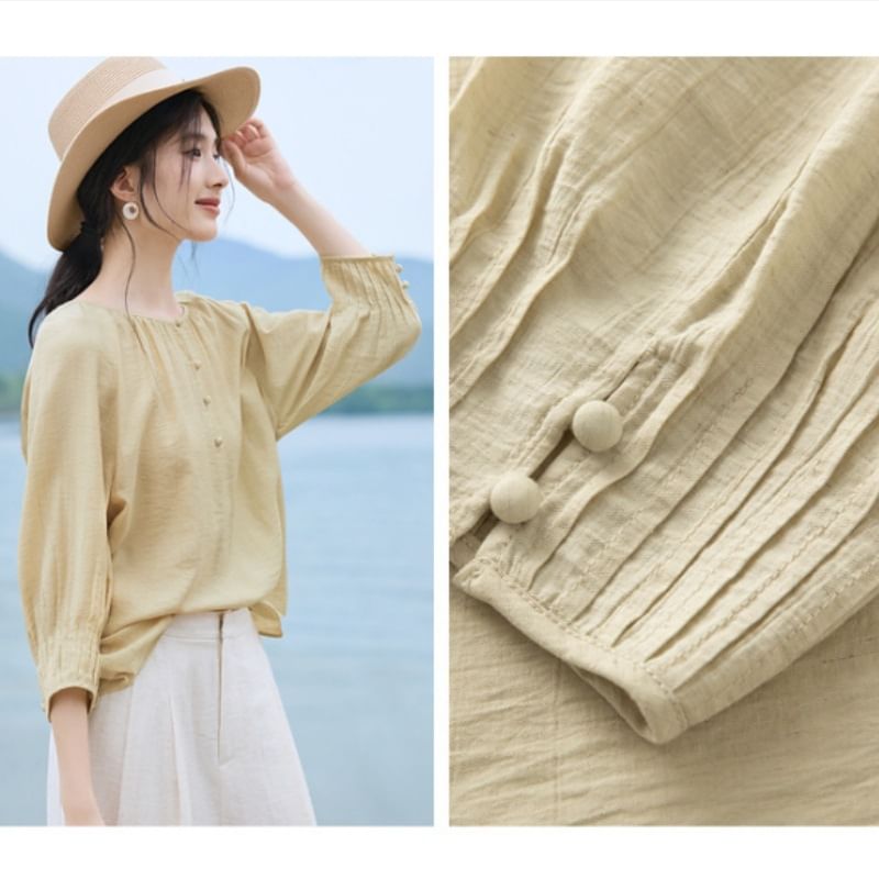 Plain Round-Neck 3/4-Sleeved Blouse