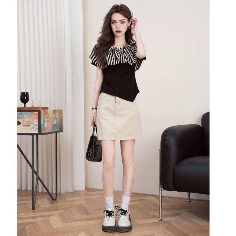 Striped Paneled Asymmetric Crew-Neck Short-Sleeved Slim-Fit Tee