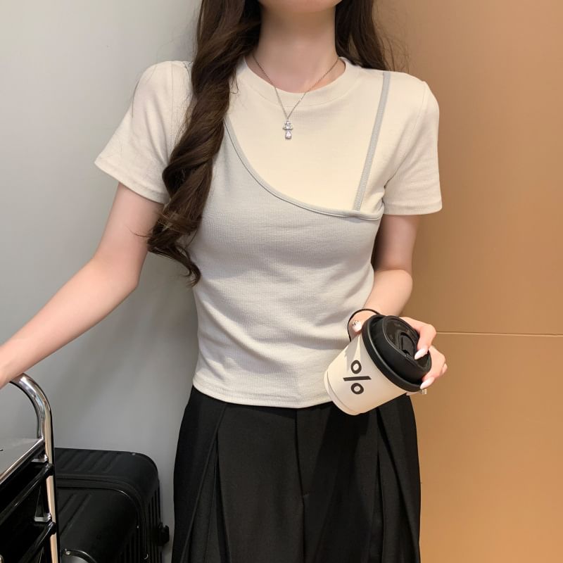 Plain Mock Two-Piece Crewneck Short-Sleeved T-Shirt