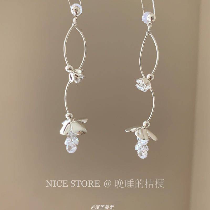 Dangle Earring Rhinestone Alloy Floral