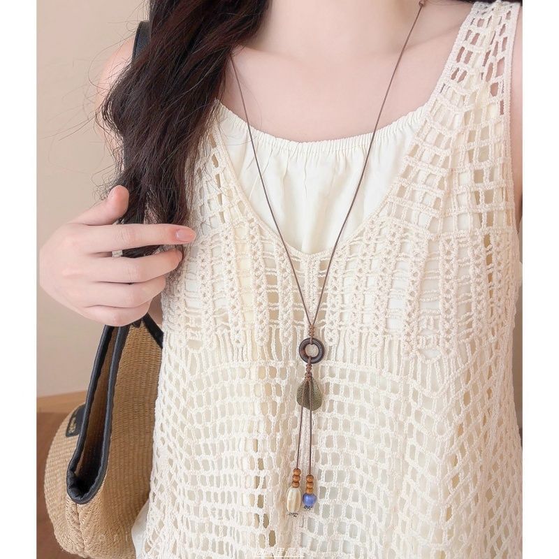 Pendant Hoop Cord Leaf Necklace