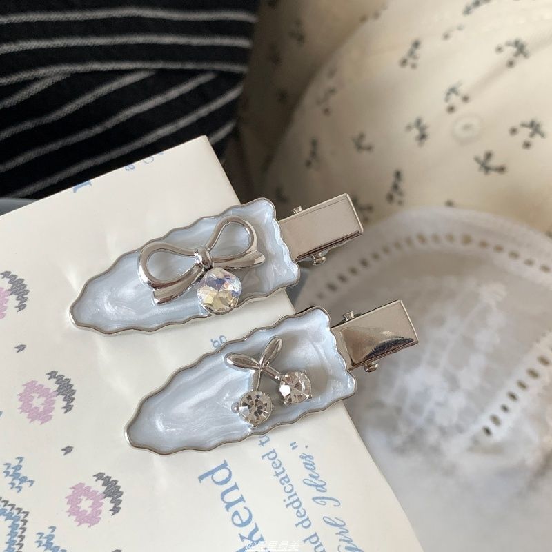 Cherry Bow Set Rhinestone / Hair 2: of Alloy Clip