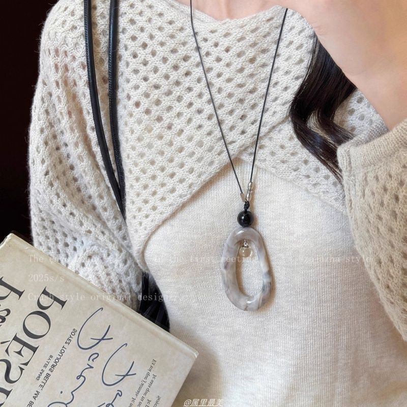 Resin Necklace Hoop Pendant Irregular Cord