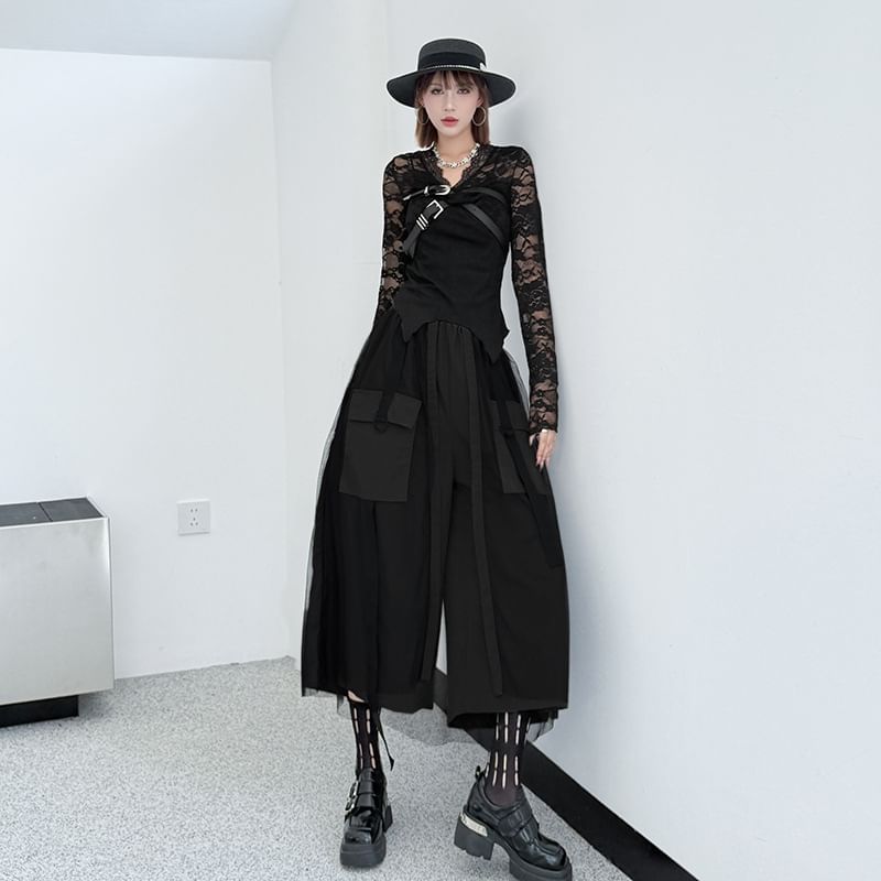 Elastic Waist Buckled Mesh Overlay Cropped Wide Leg Cargo Pants