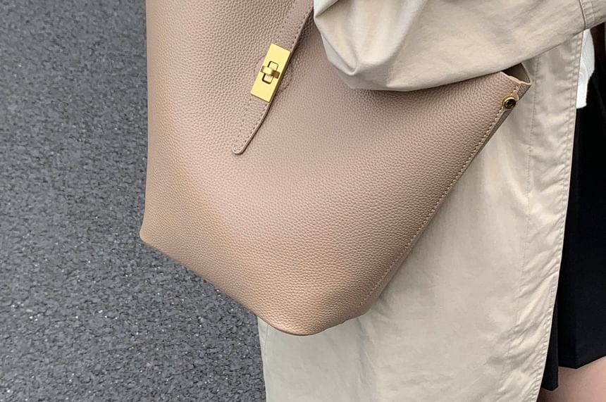 Pouch Shoulder Buckle With Bag