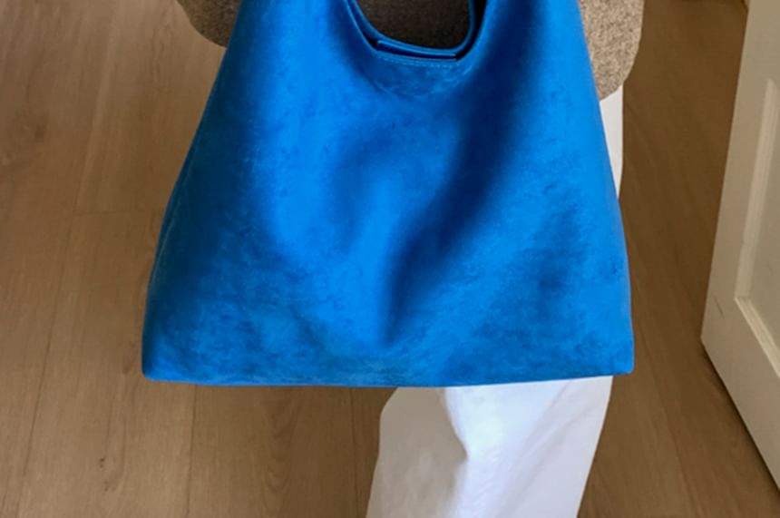 Suede Faux Bag With Pouch Tote