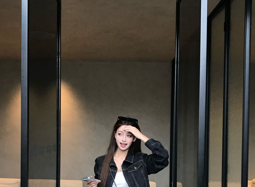 Collar Denim Zip Jacket / Mid Waist Loose Fit Jeans / Denim Shorts