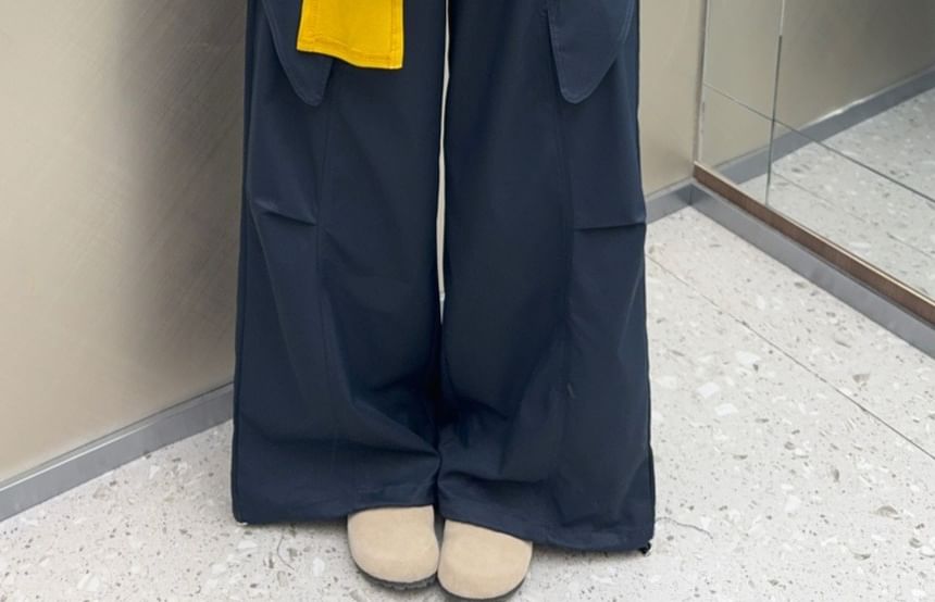 Long Sleeve Crew Neck Contrast Trim Tee / Scarf / Drawstring Waist Plain Wide Leg Cargo Pants / Set