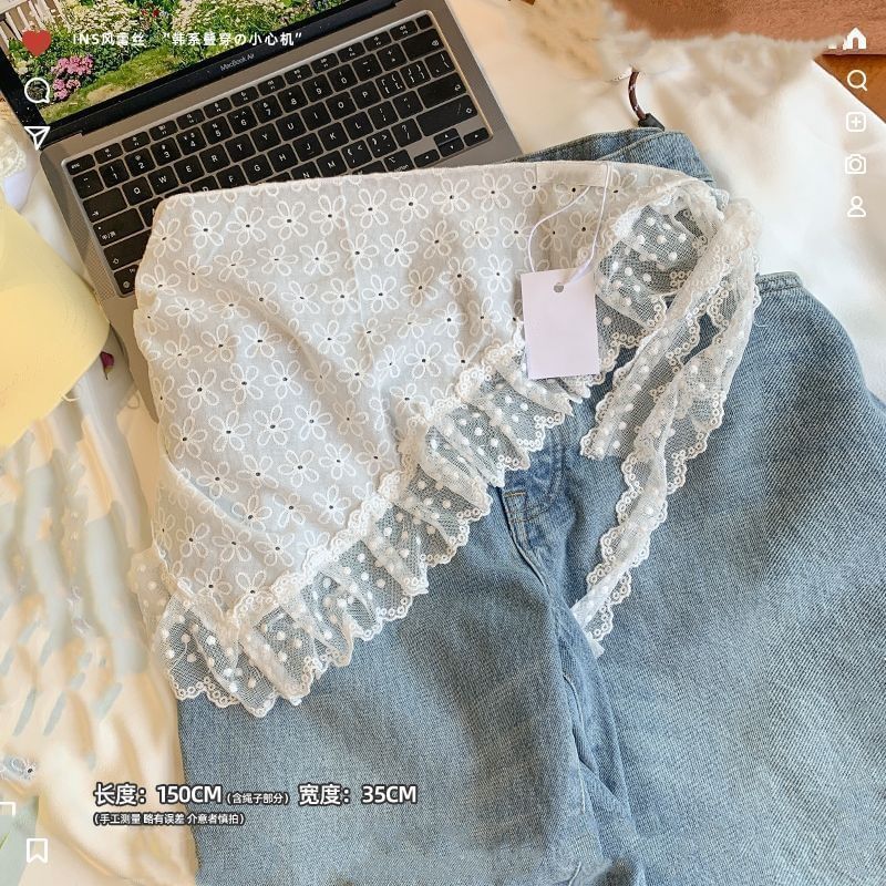 Oversized Lace Mini Skirt