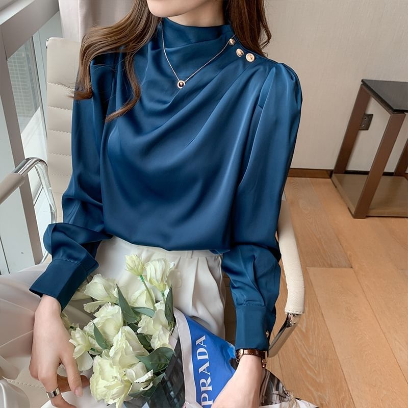Plain Ruched Mock-Neck Long-Sleeved Blouse