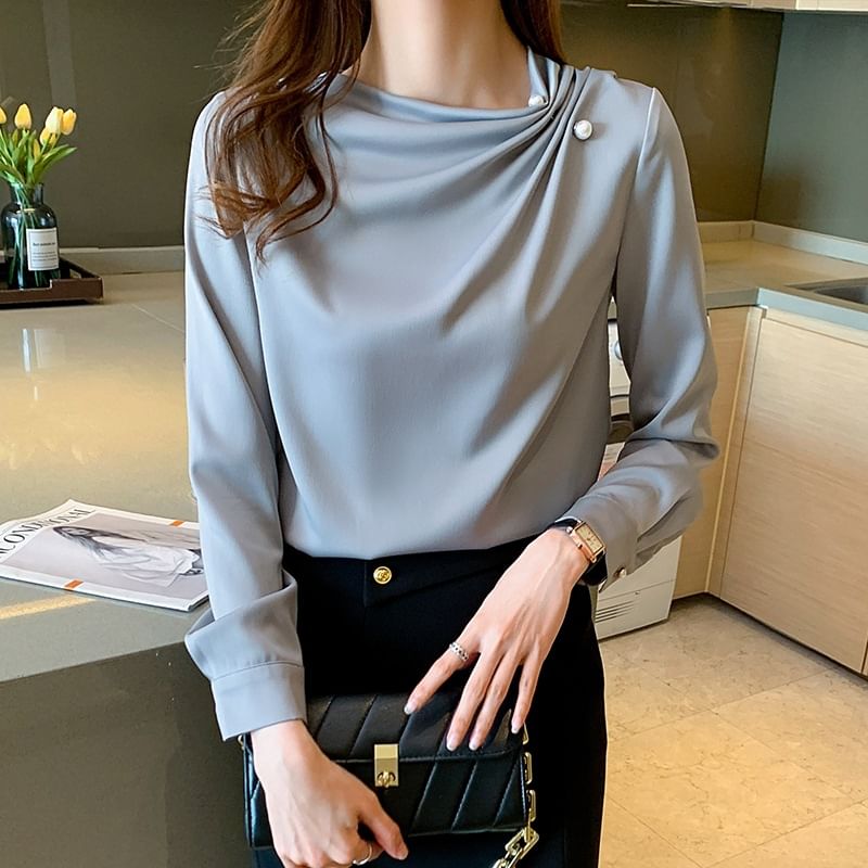 Plain Ruched Long-Sleeved Blouse